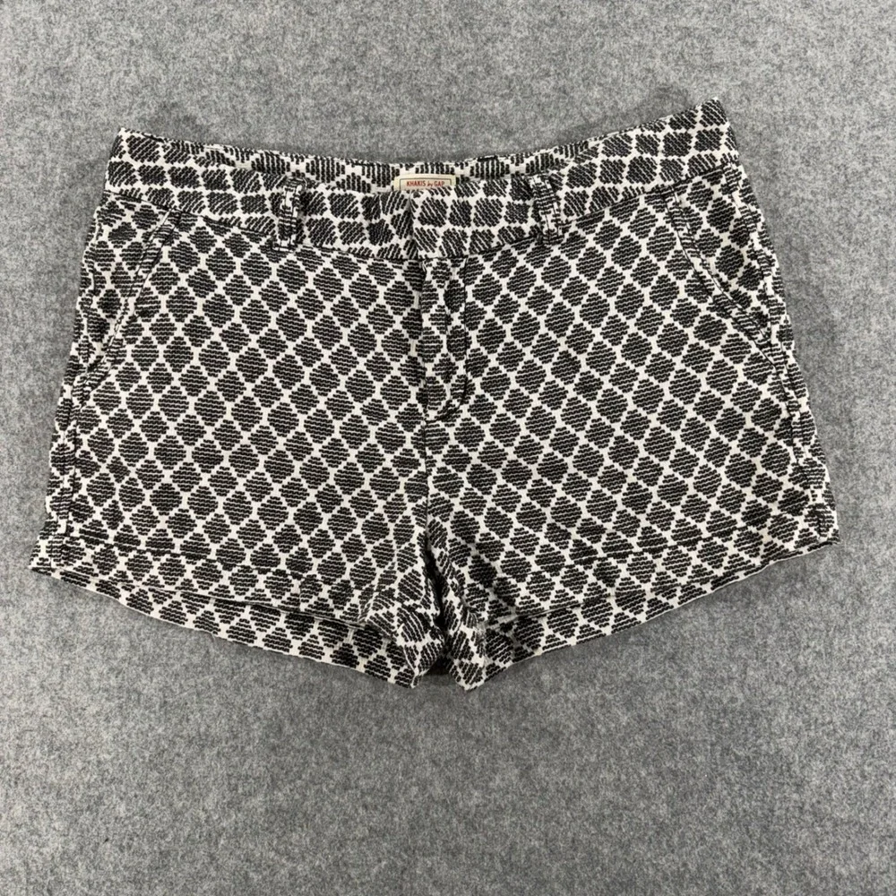 Khakis by Gap City 3 Inch Short Black White Geometric Diamond Print Womens 10